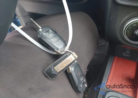 2022 Ford Maverick Xlt from USA, damaged, VIN 3FTTW8F99NRA11084